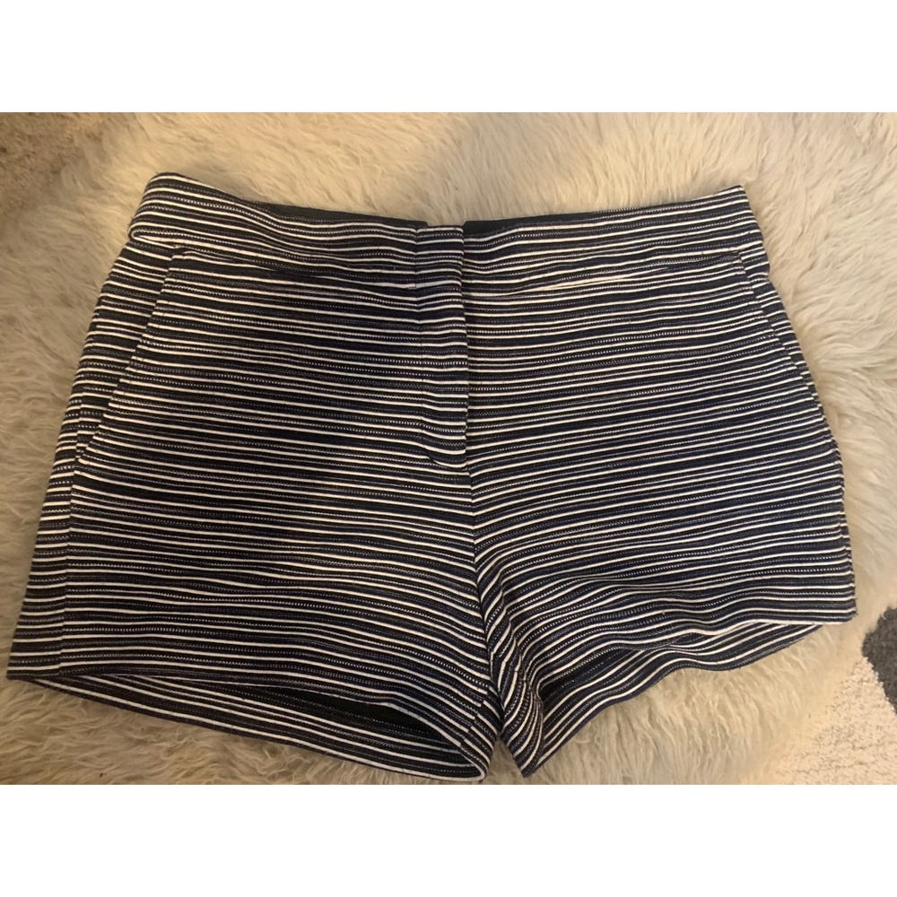 BCBGMaxazria PIA shorts